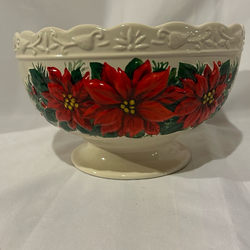 Poinsettia Bowl by Papel Giftware
